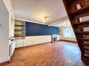 Photo 9- click for photo gallery